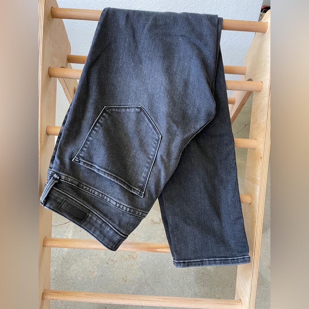 Abercrombie and Fitch mid rise skinny jeans